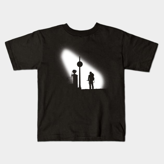 EXORCIST GHOST Kids T-Shirt by albertocubatas